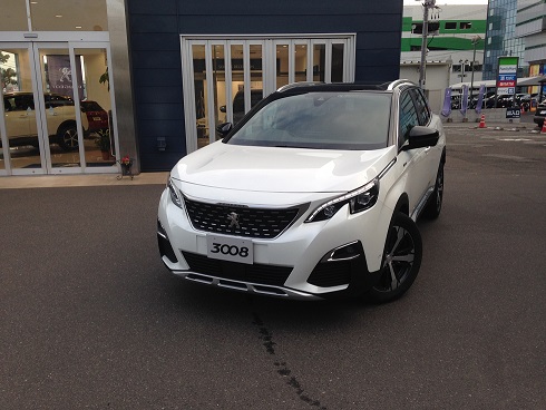 3008ガソリン車　８速AT