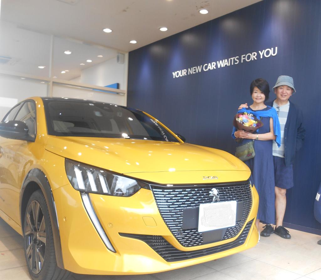 208GT　ファロ・イエロー　ご納車