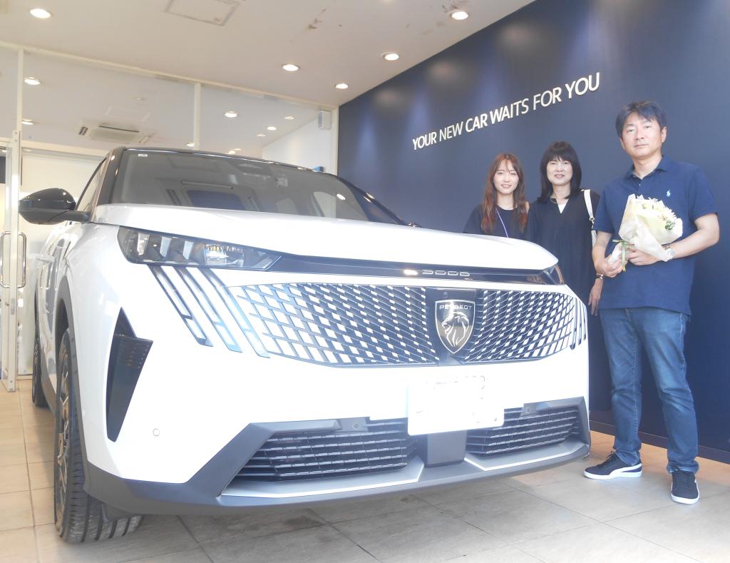 ３００８　GT　ＨＹＢＲＩＤ　オケナイトホワイト　ご納車式