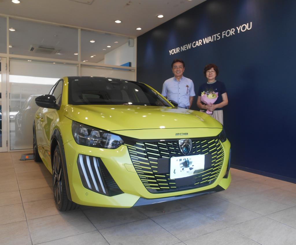 ２０８　GT　HYBRID　アゲダ・イエローご納車式